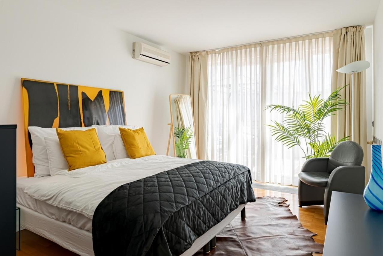 Bella Vista * Budapest